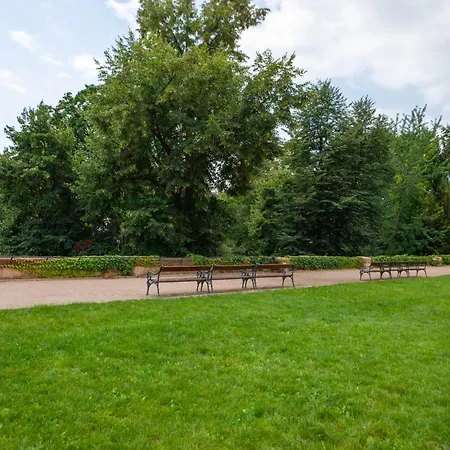 Rostovska 21 - Historic By Grebovka Park Ns17,27 프라하